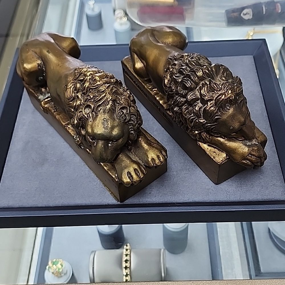 Vintage Anthony Canova Lion bookends
